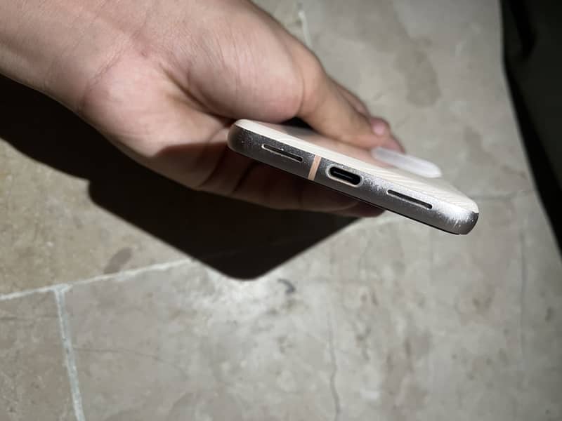 Google Pixel 8 3