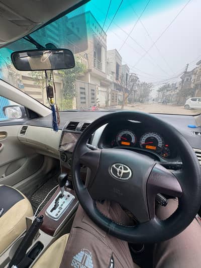 2012 Toyota GLI 1.6 automatic special edition