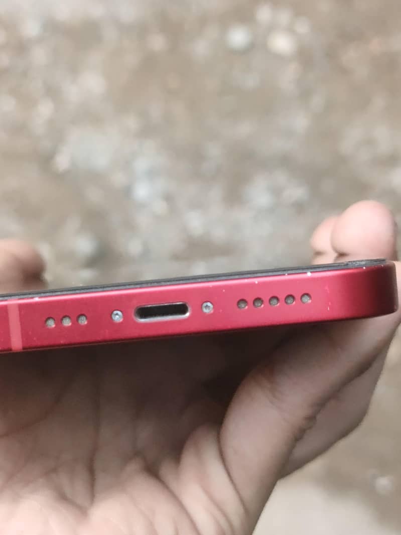 Apple iPhone 13 10
