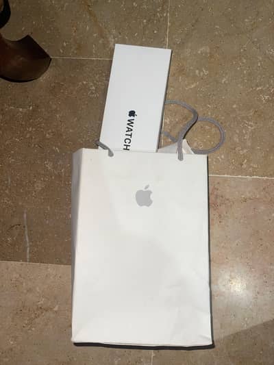 Apple Watch SE 3, 44mm GPS - Midnight - Brand New / Unopened
