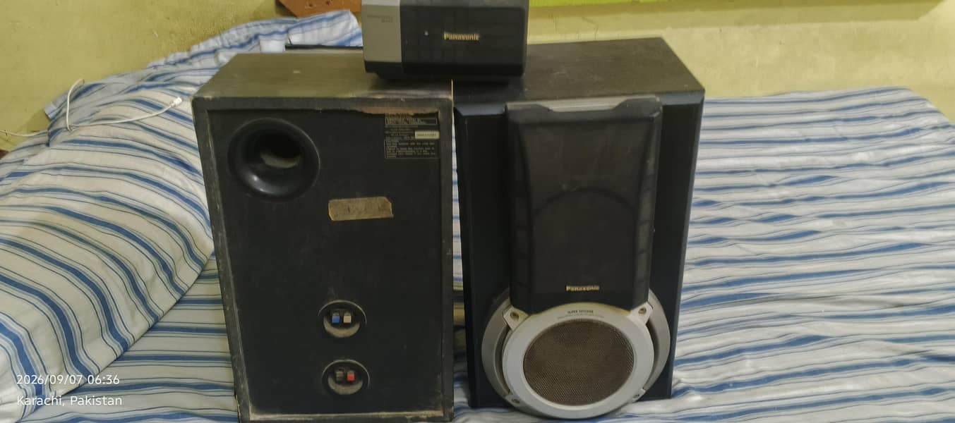 speakers 1