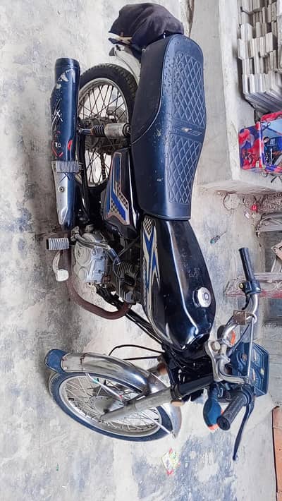unique 125 bike all oky argant sell