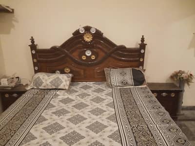 chinioty master bed with diomad metress for sail