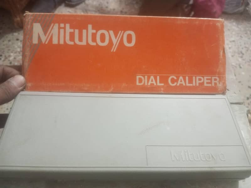 dail caliper 1