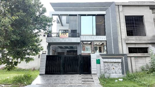 Corner 5 Marla House For Sale In OLC - Block B