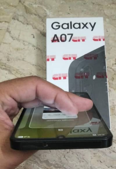 Samsung Mobile A07 just 4 months used ladies single hand used phone