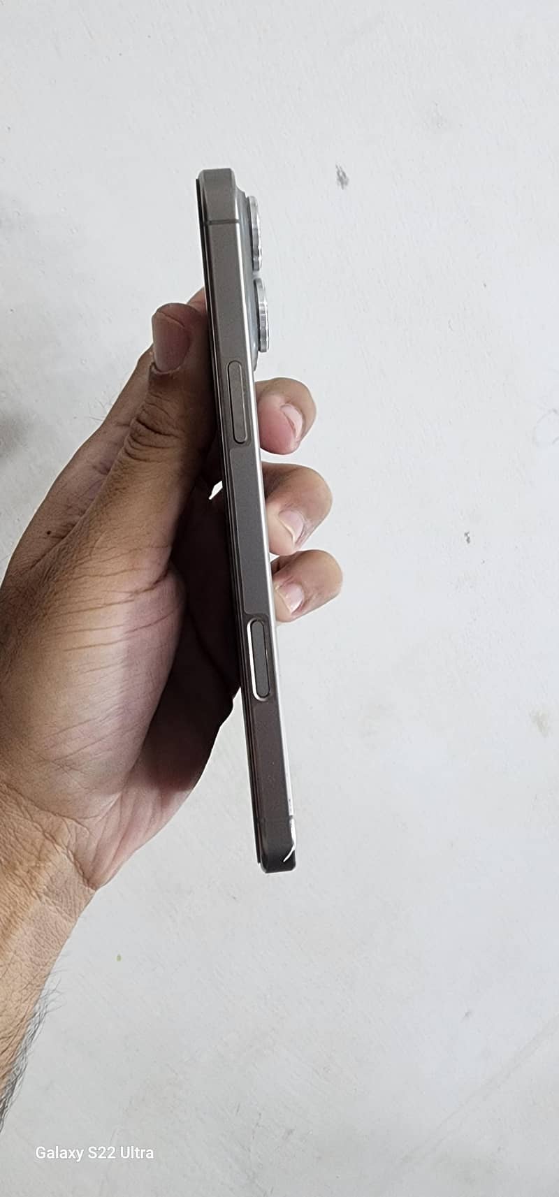 Apple iPhone 16 Pro Max 2