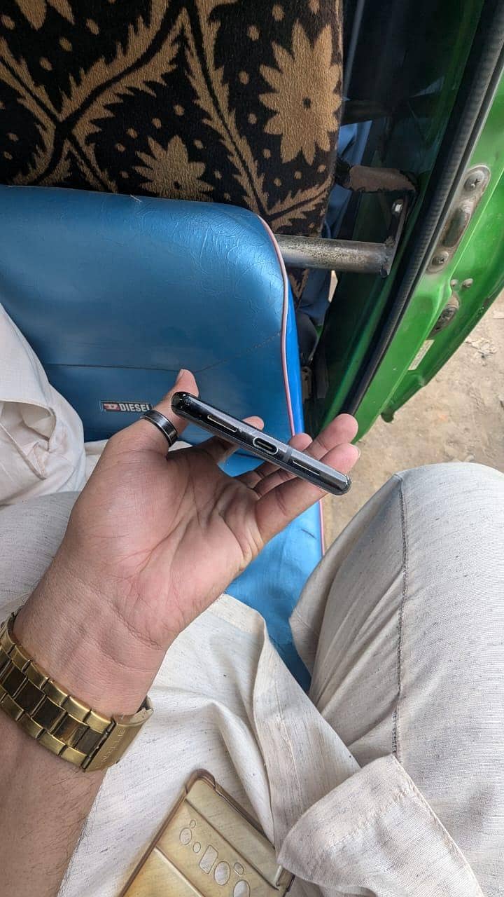 Google pixel 6 pro 5