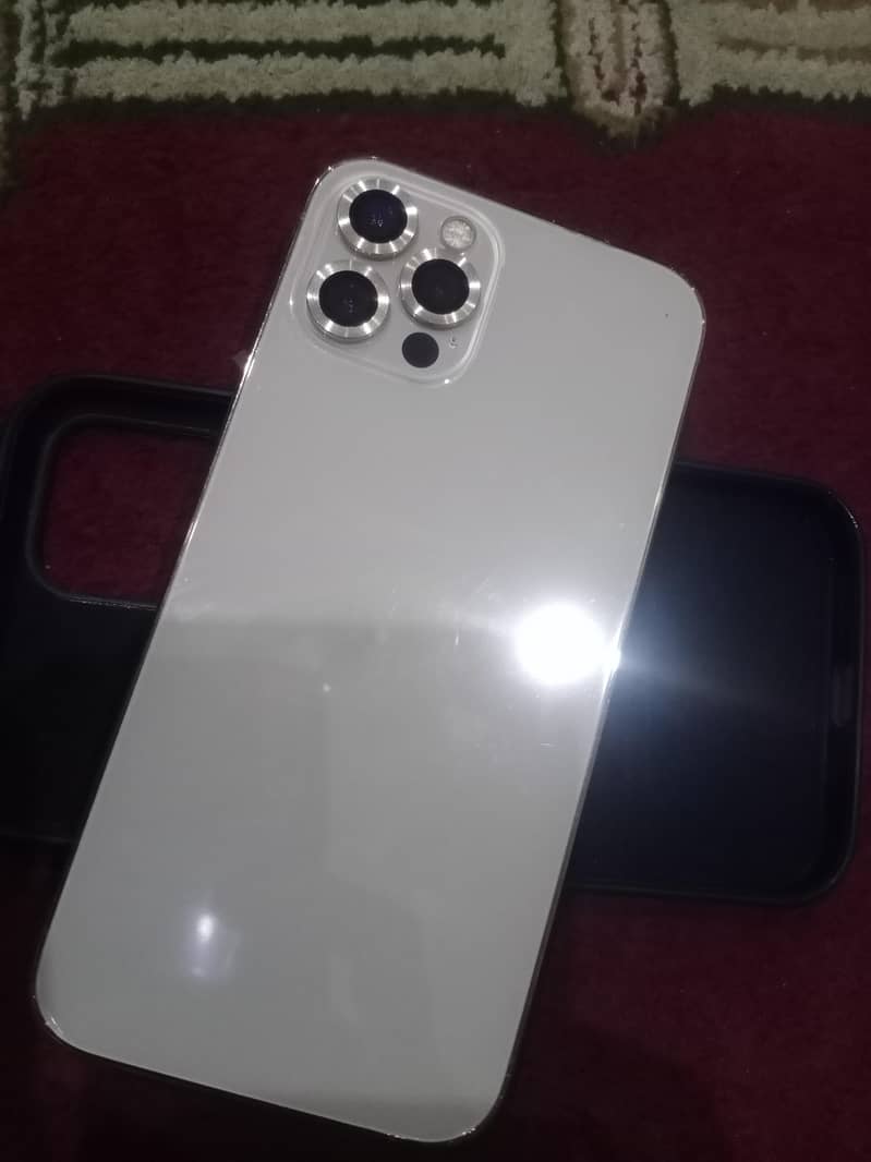 Apple iPhone 12 Pro 6