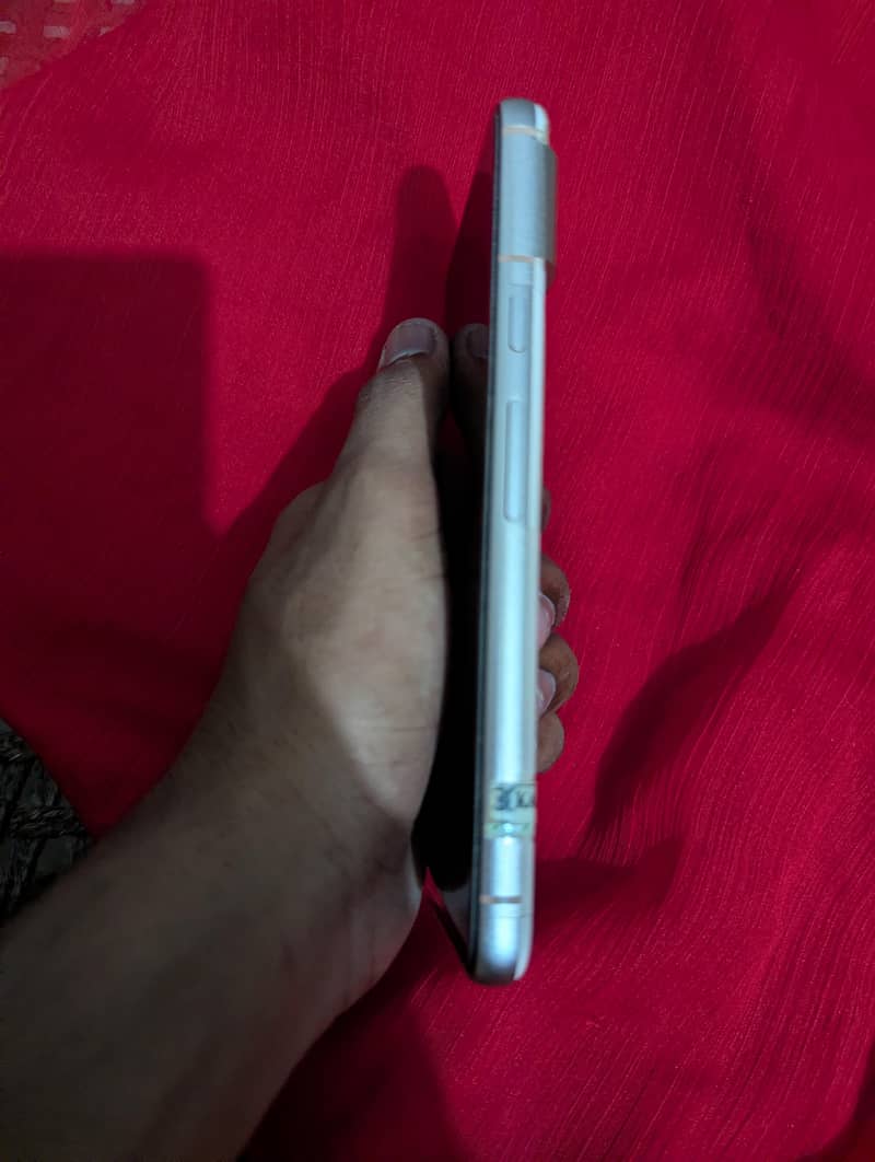 google pixel 8 3