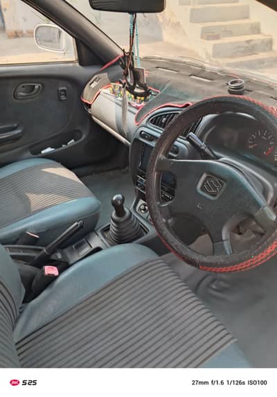Suzuki Baleno 2000