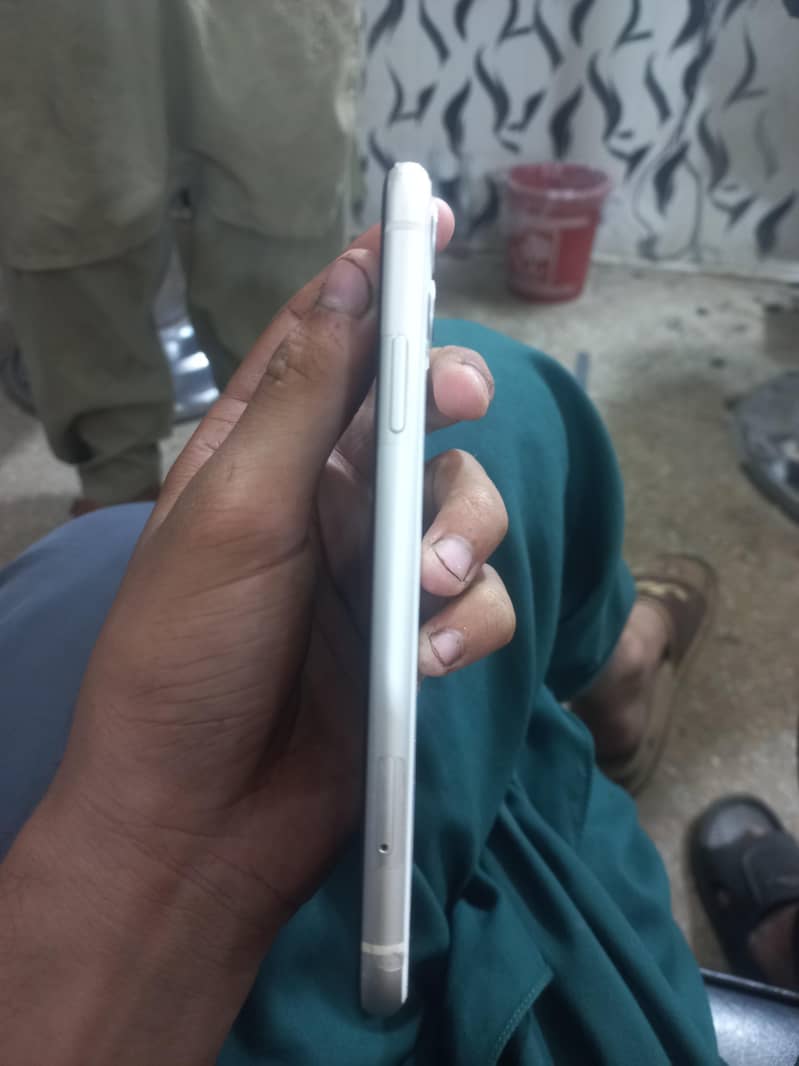 Iphone 11 3