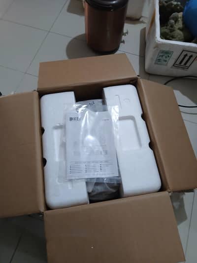 KEF DIPOLE SPEAKER  Q800DS  BOX OPNE.