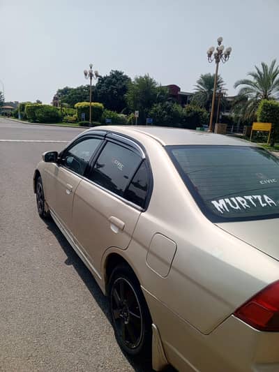 Honda Civic EXi 2001