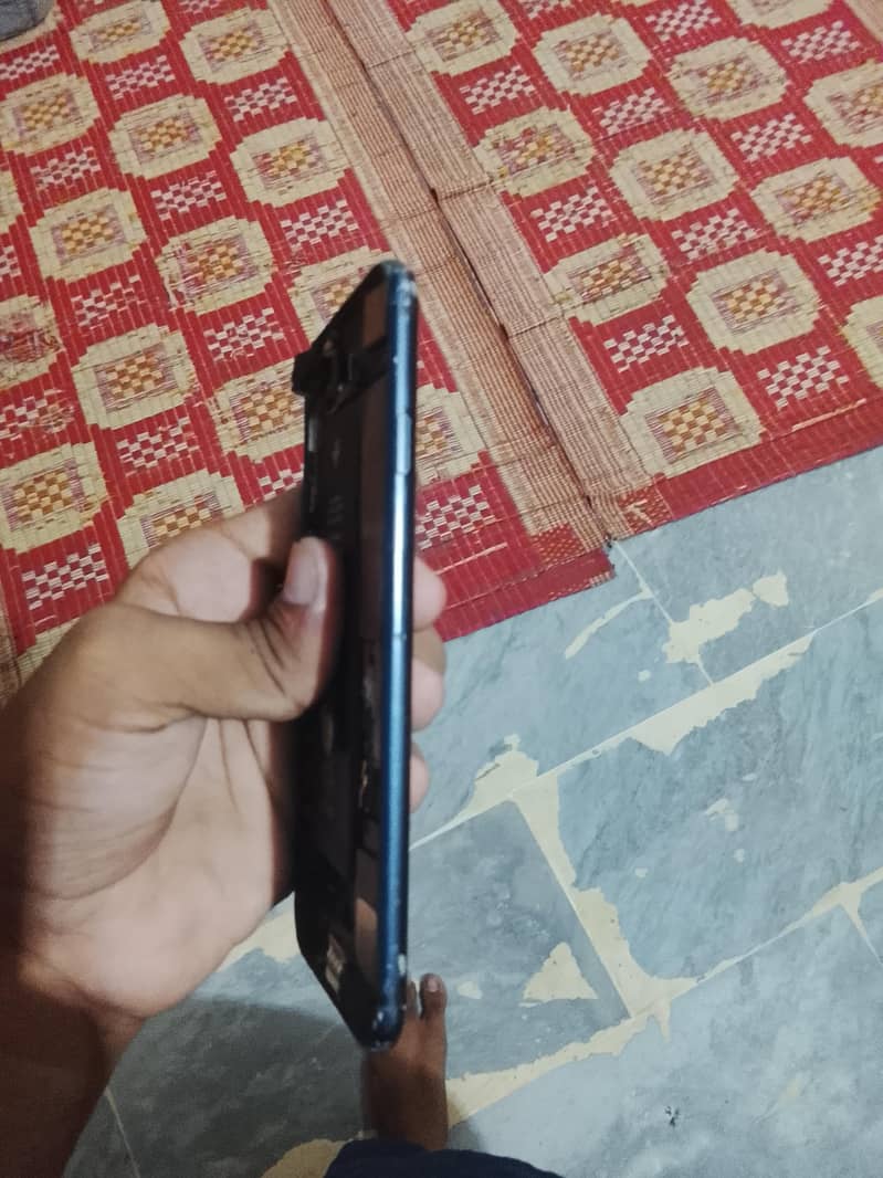 Apple iPhone 7 5
