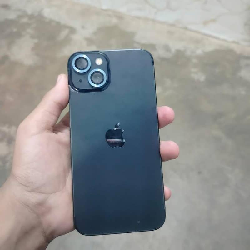 Apple iPhone 13 3