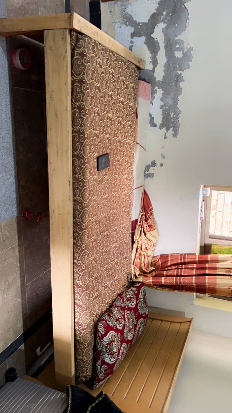 single bed 2