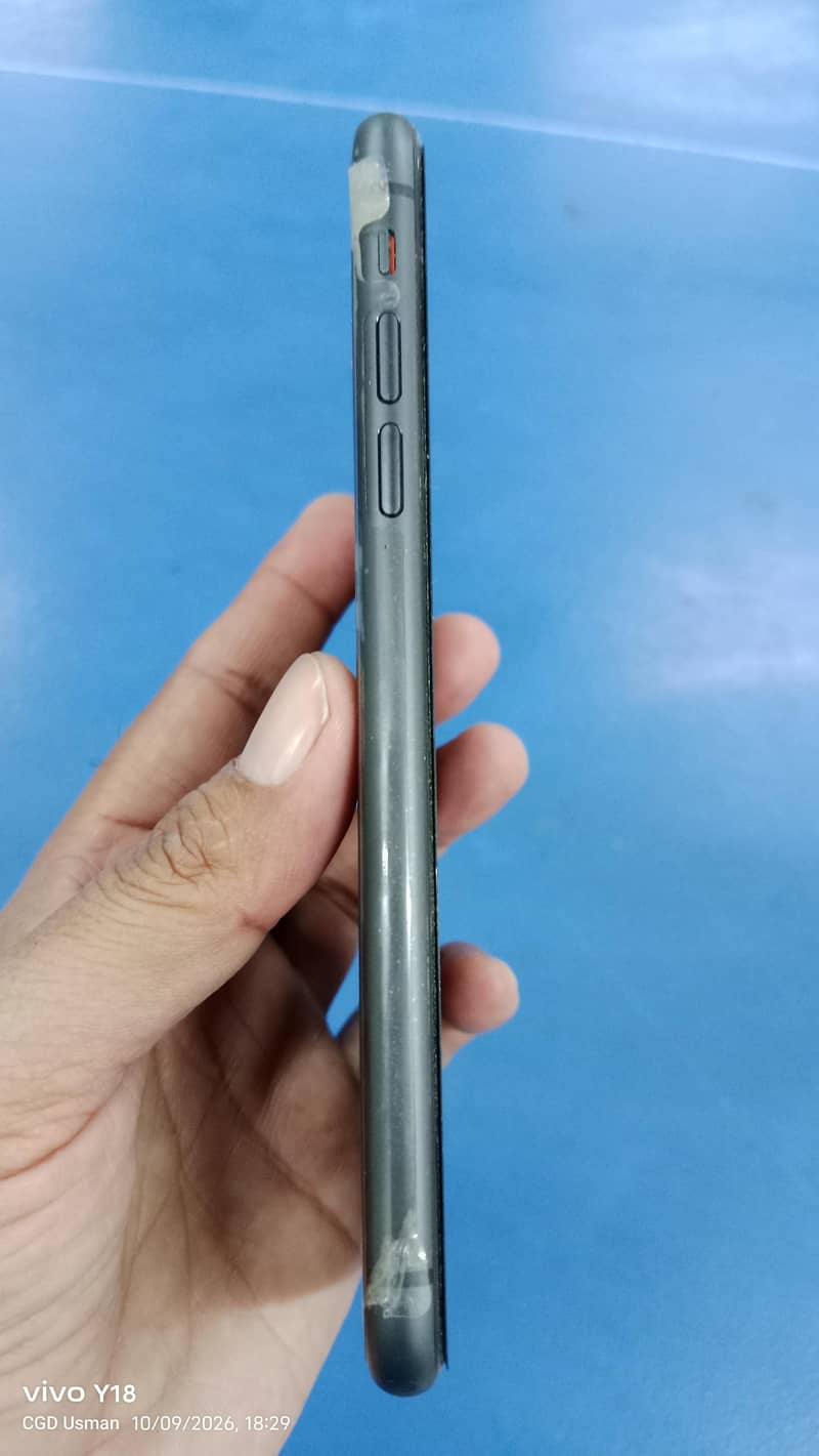 iphone 11 4