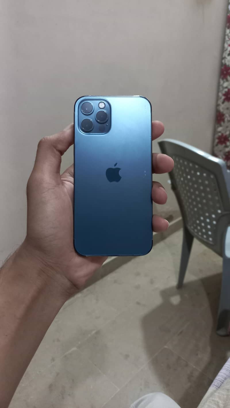 Apple iPhone 12 Pro 0