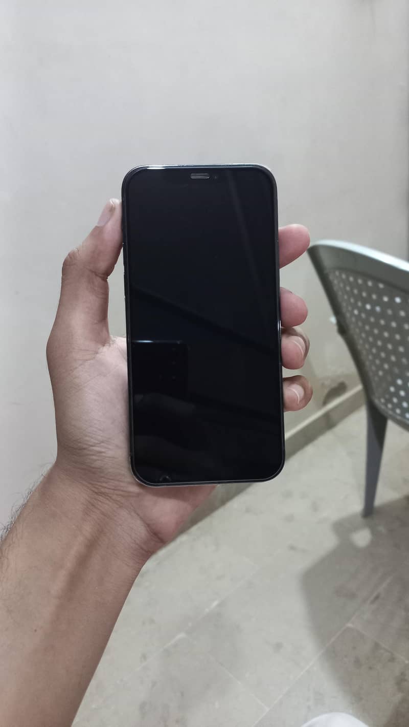 Apple iPhone 12 Pro 1