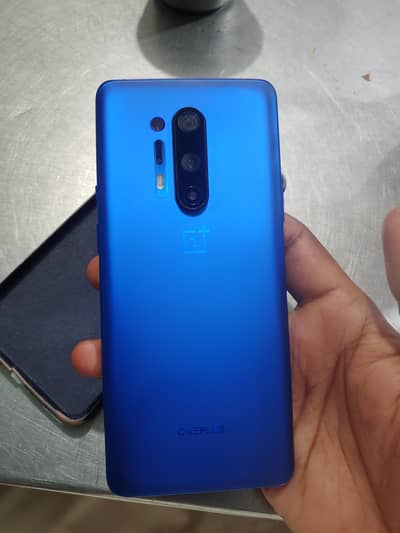 One Plus 8 Pro 12+4/256