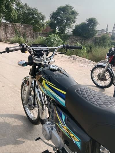 Honda CG 125 2025.2026 sticker