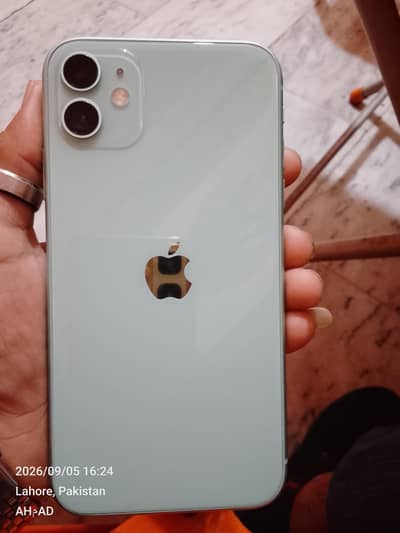 Apple iPhone 11
