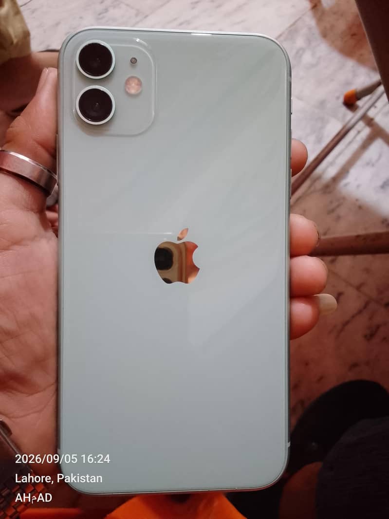 Apple iPhone 11 1