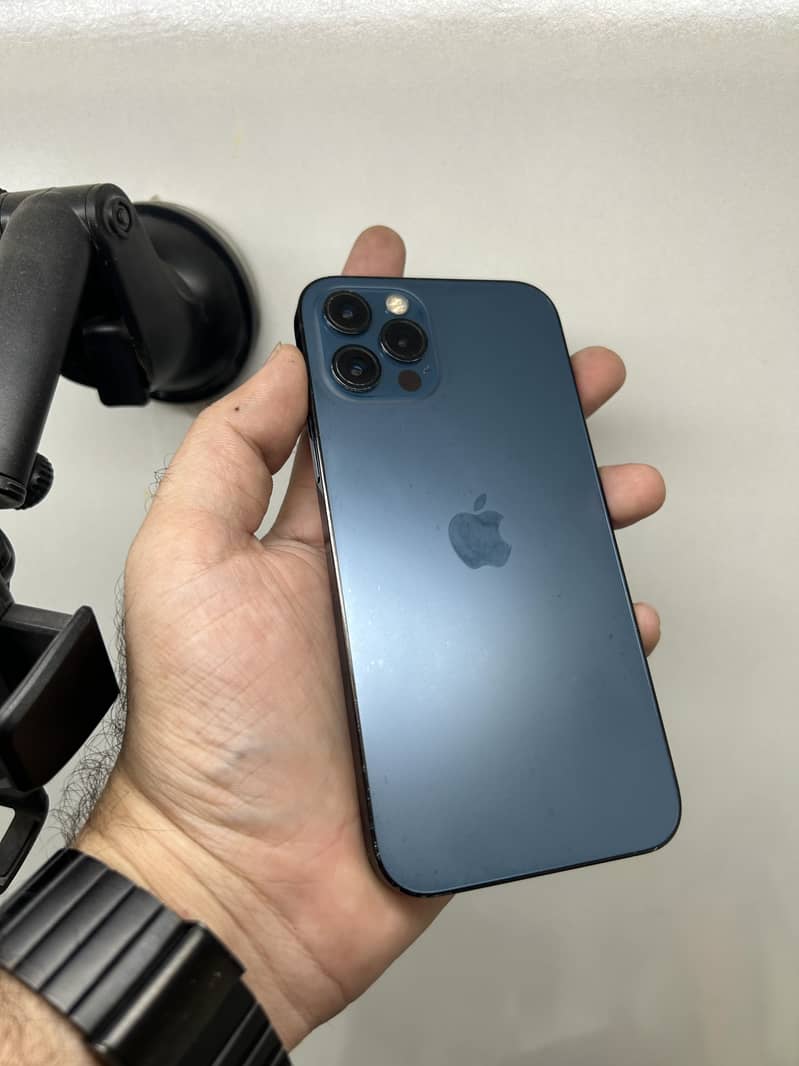 Apple iPhone 12 Pro 0