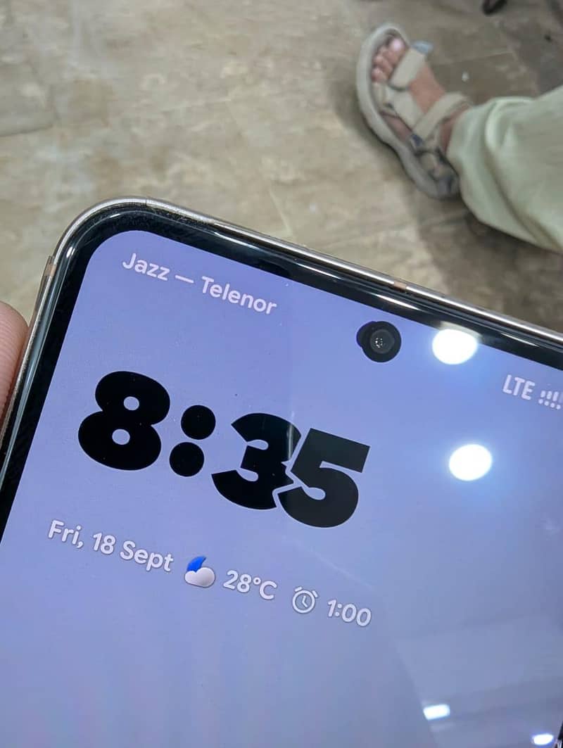 Google Pixel 8 1