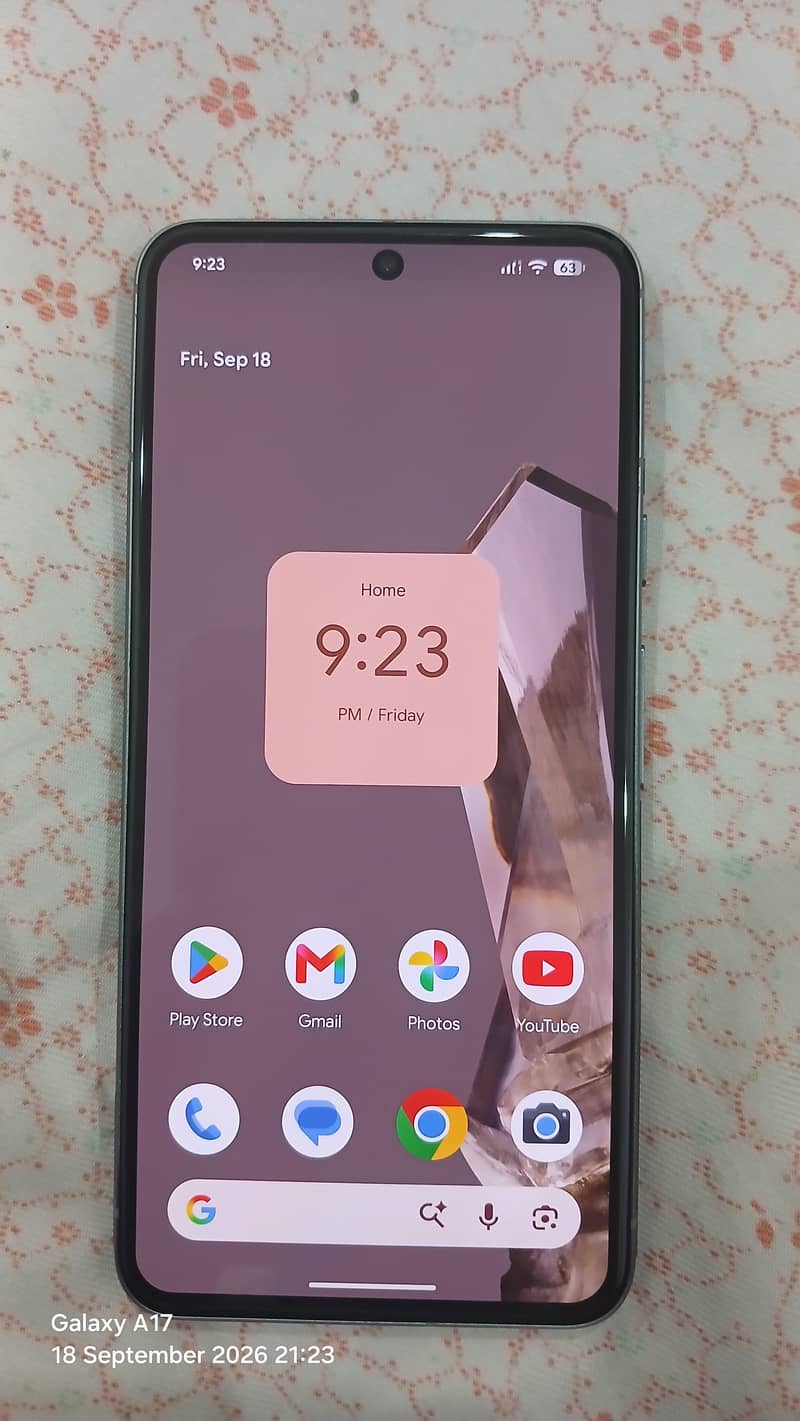 Google Pixel 8 3