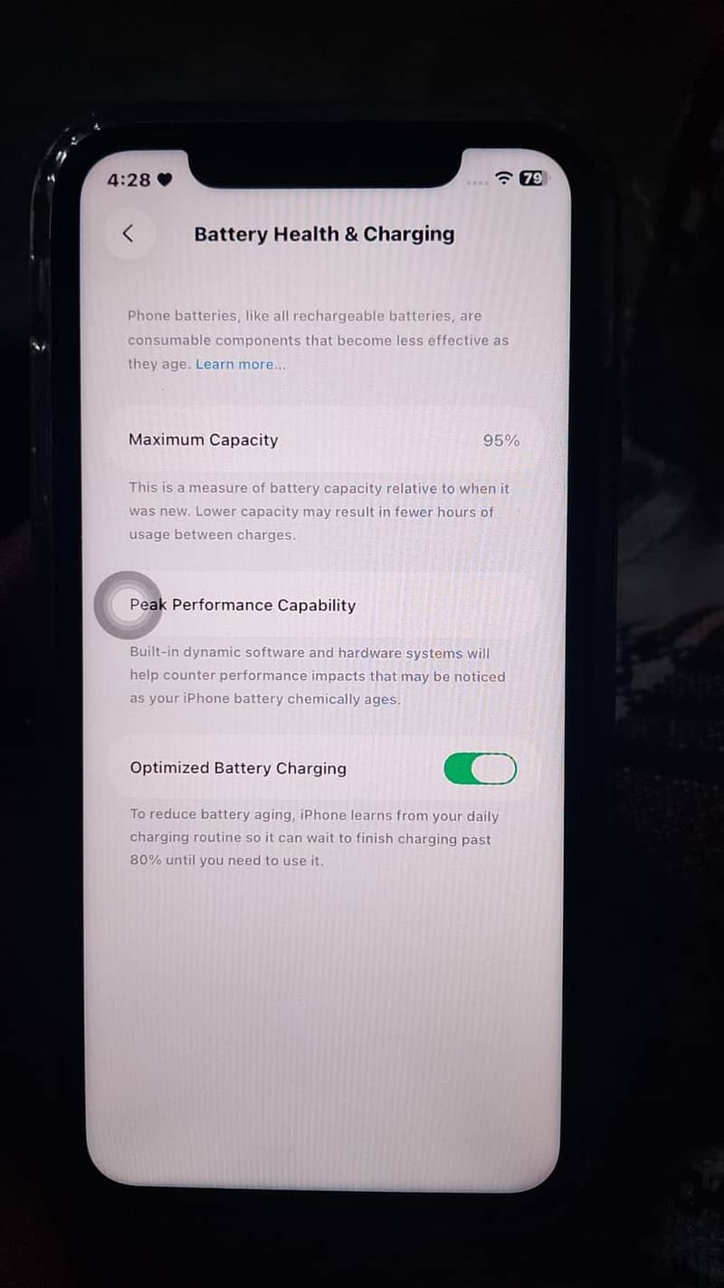 Apple iPhone 11 3