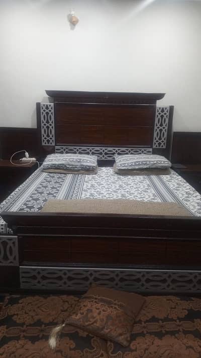 4 pece bridal room set furniture
