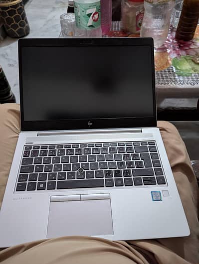 HP elitebook 860 g6 i5 8th generation 8/256
