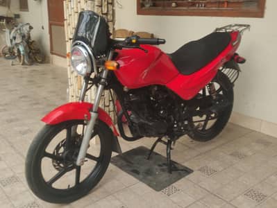 Heavy Imported Deluxe Bike 125cc | Best Fuel Average