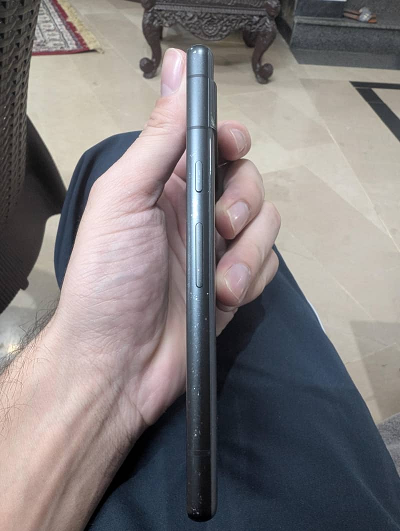 Google Pixel 7a 2