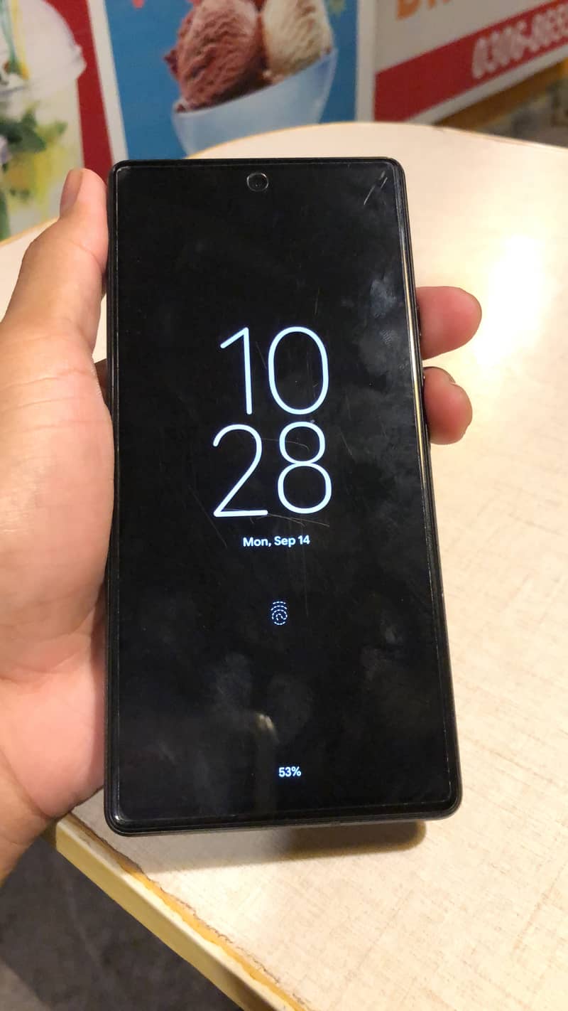 Google Pixel 6 4