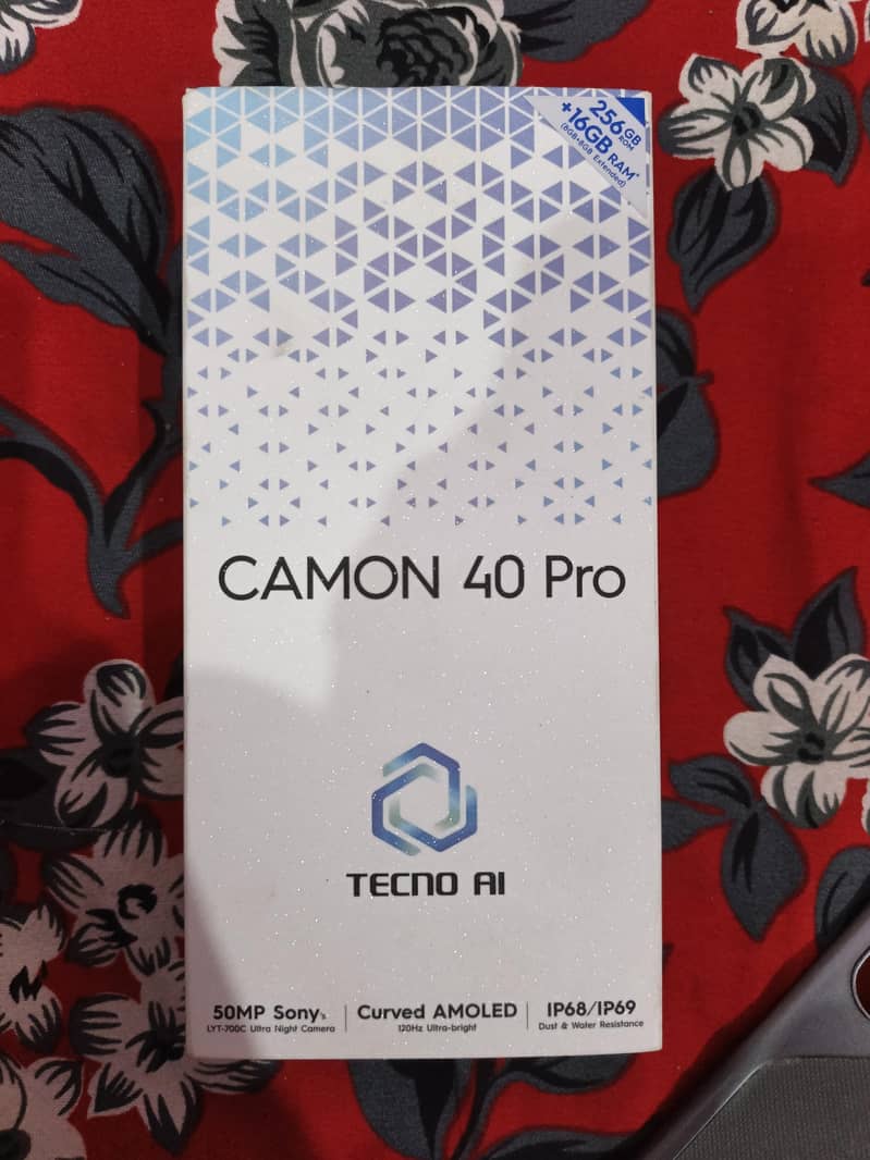 Tecno CAMON 40 Pro 0