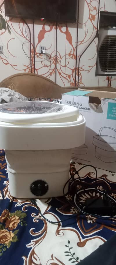 Mini bucket washing machine