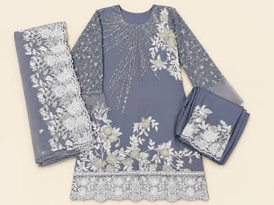 Elegant Grey 3-Piece Floral Embroidered Suit with Net Dupatta