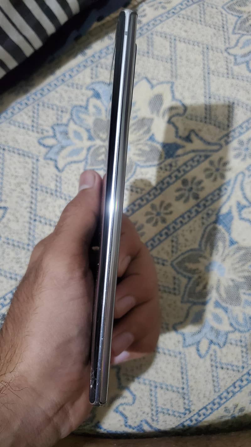 Samsung Mobile Note 10 Plus 2