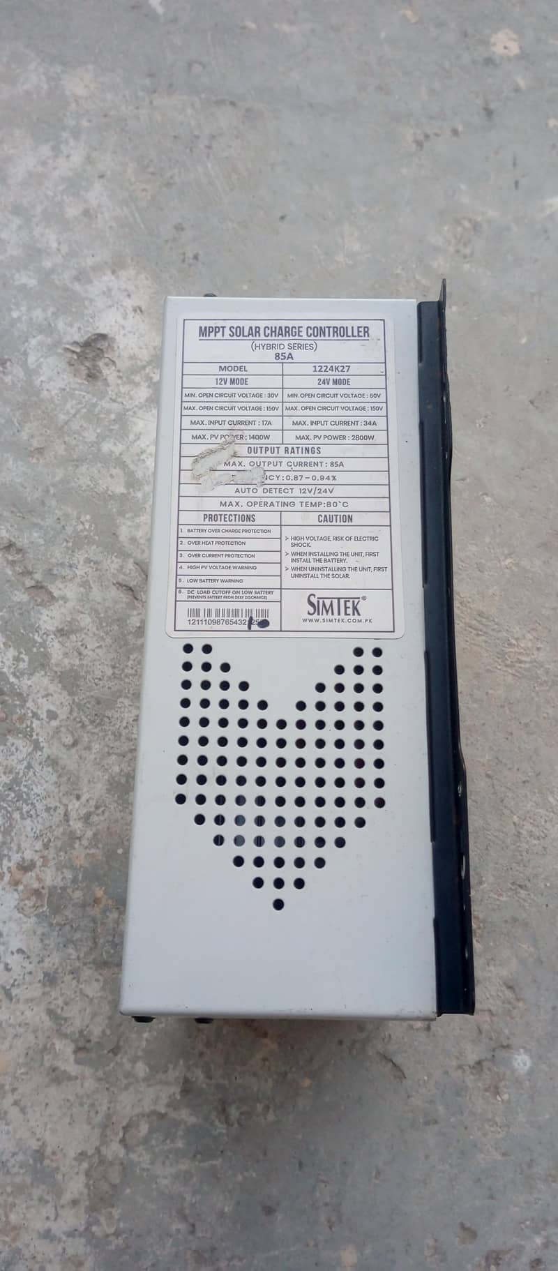 simtek MPPT charge controller 1