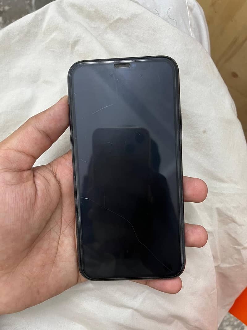 Apple iPhone 11 Pro 5