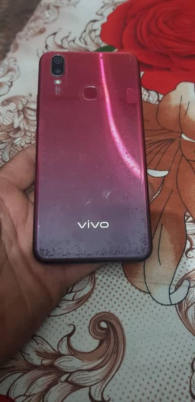 Vivo Y11