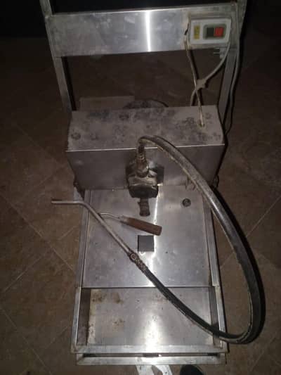 fryer hot plate and oil filteration machine