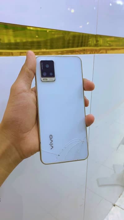 Vivo V21e