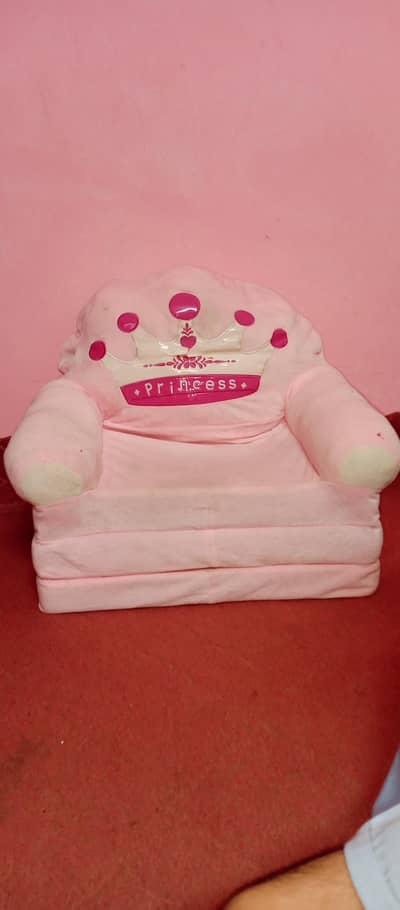 Baby Sofa Combed.
