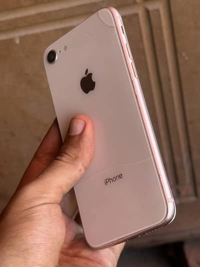 i phone 8 golden 64gb 100 halth non pta