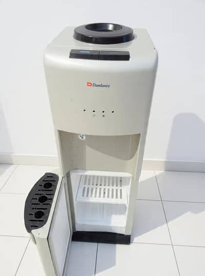 good condition water dispenser