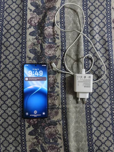 Tecno CAMON 30S